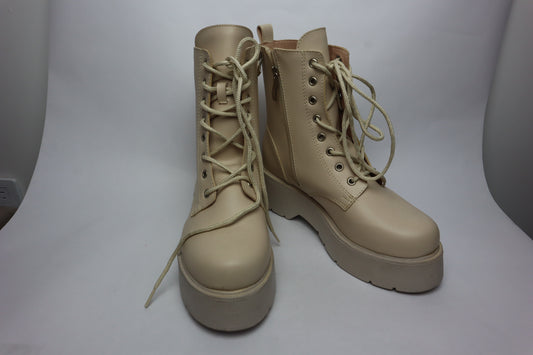 Botas